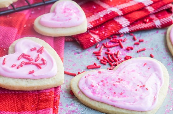 valentine's day frosted chocolate cookies