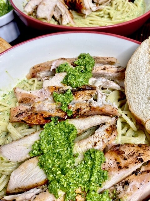 This image has an empty alt attribute; its file name is Grilled-Chicken-Pesto-Pasta-3.jpg